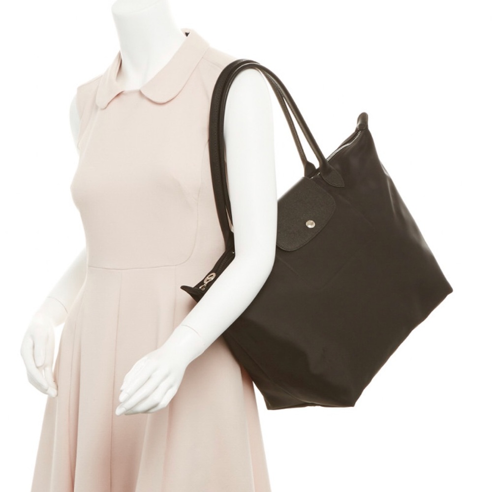 Longchamp Le Pliage Tote in Black